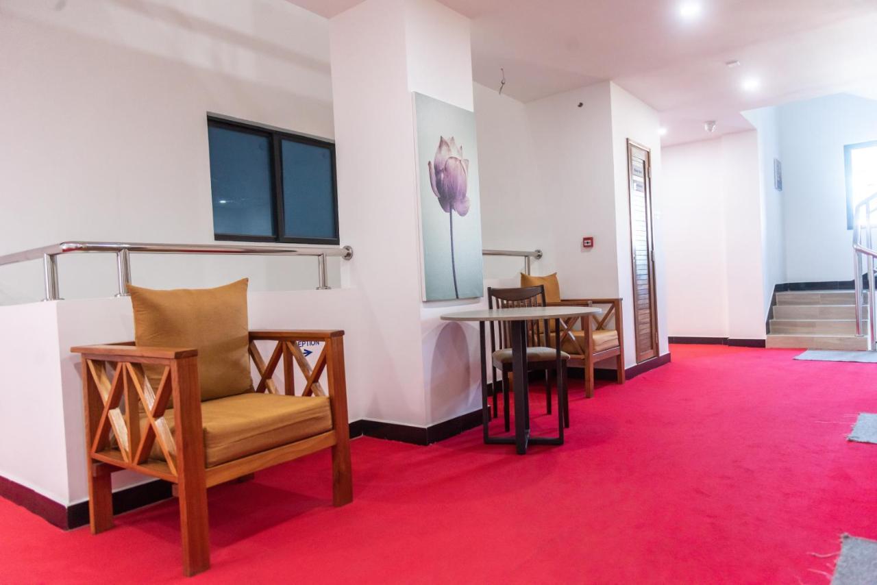 Pauraque Soho Hotel 다르에스살람 외부 사진